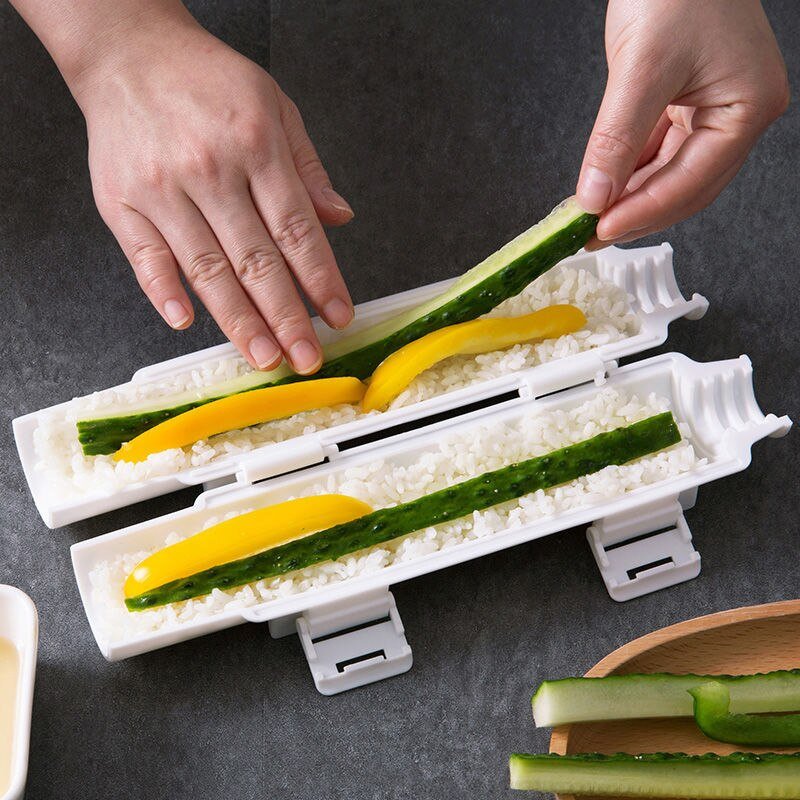 Making sushi using a Sushi Bazooka - Cook Supplies Online